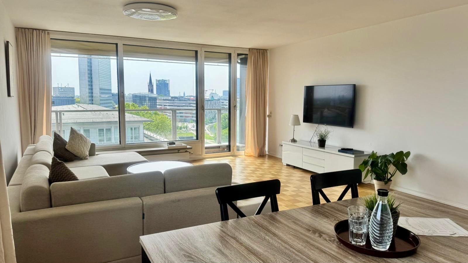 KAISERLOFT – Wohnzimmer, weiterer Blickwinkel